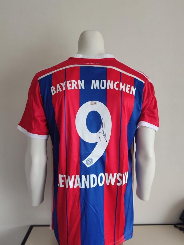 Robert Lewandowski gesigneerd Bayern München shirt Beckett, Verzamelen, Sportartikelen en Voetbal, Ophalen of Verzenden, Nieuw