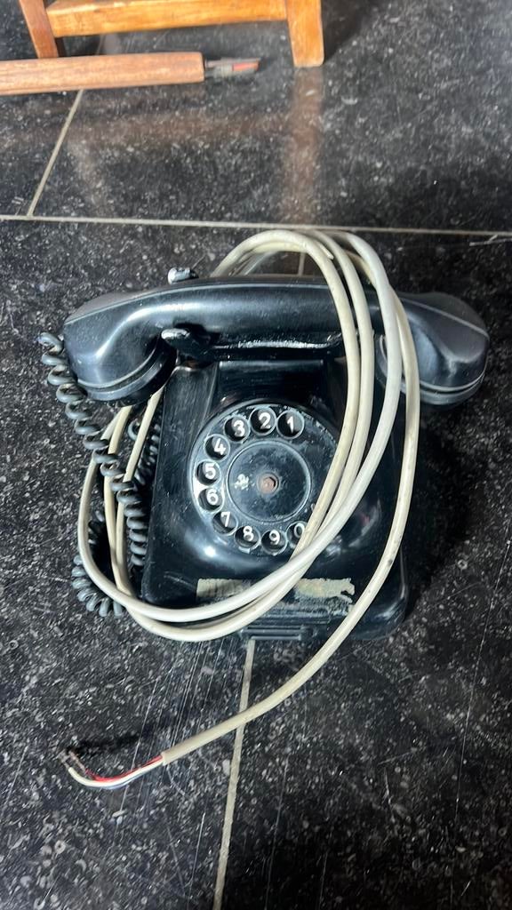 Téléphone Siemens avec plateau tournant, Enlèvement, Utilisé, Avec cadran rotatif