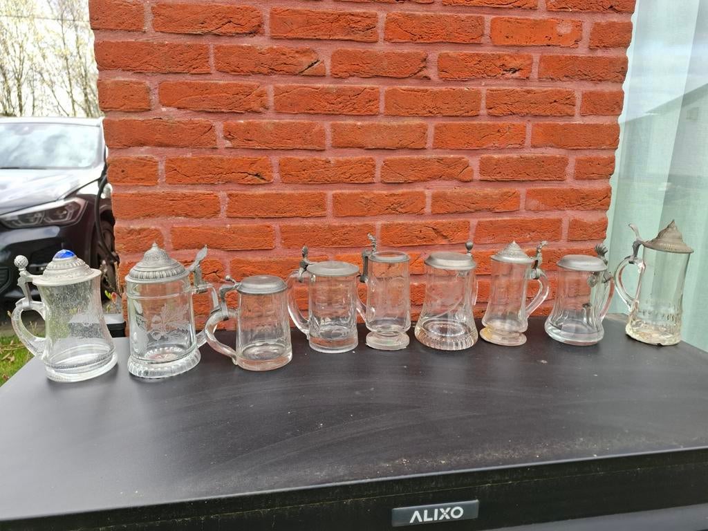 Anciens pots à bière aux accents en étain, Enlèvement