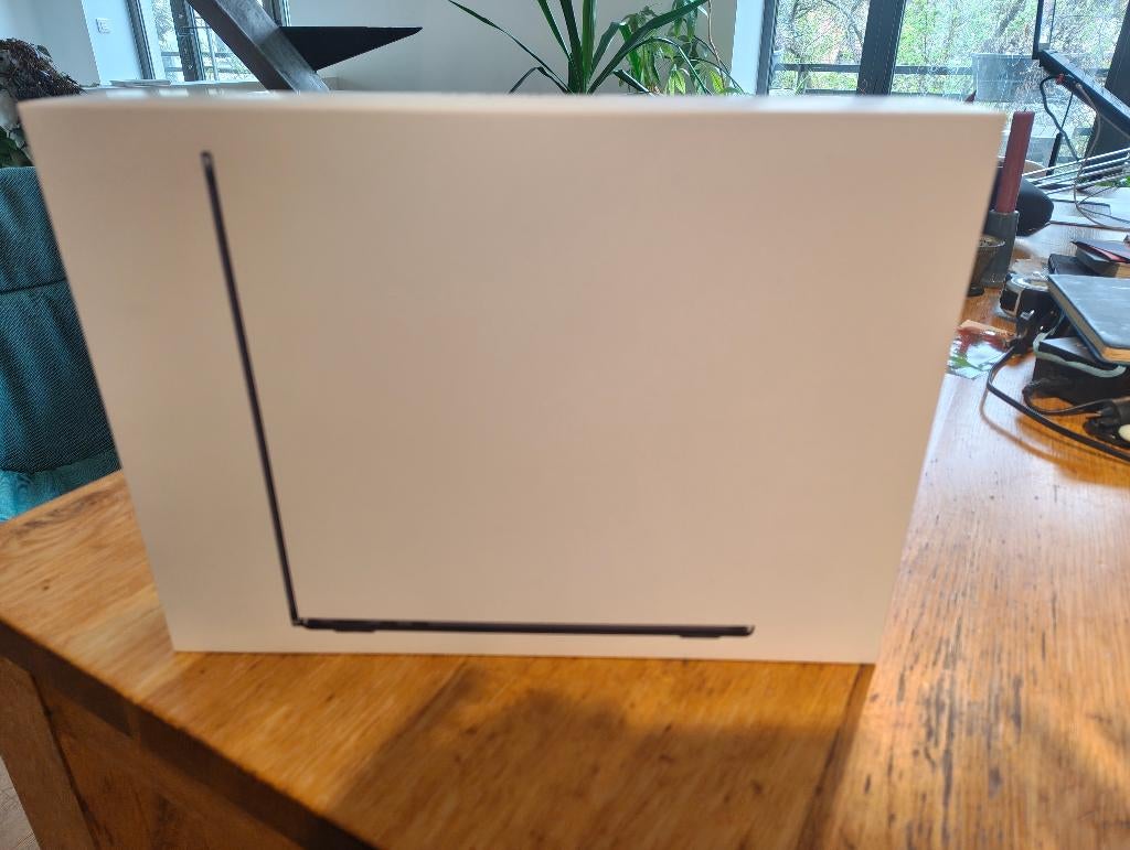 Macbook Air 13 inch M3 nieuw en ongeopend, garantie tot 2027, Computers en Software, Apple Macbooks, Ophalen of Verzenden, Nieuw