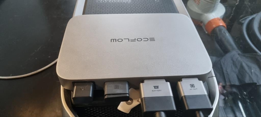 Ecoflow powerstream 800W, Doe-het-zelf en Bouw, Zonnepanelen en Toebehoren, Ophalen