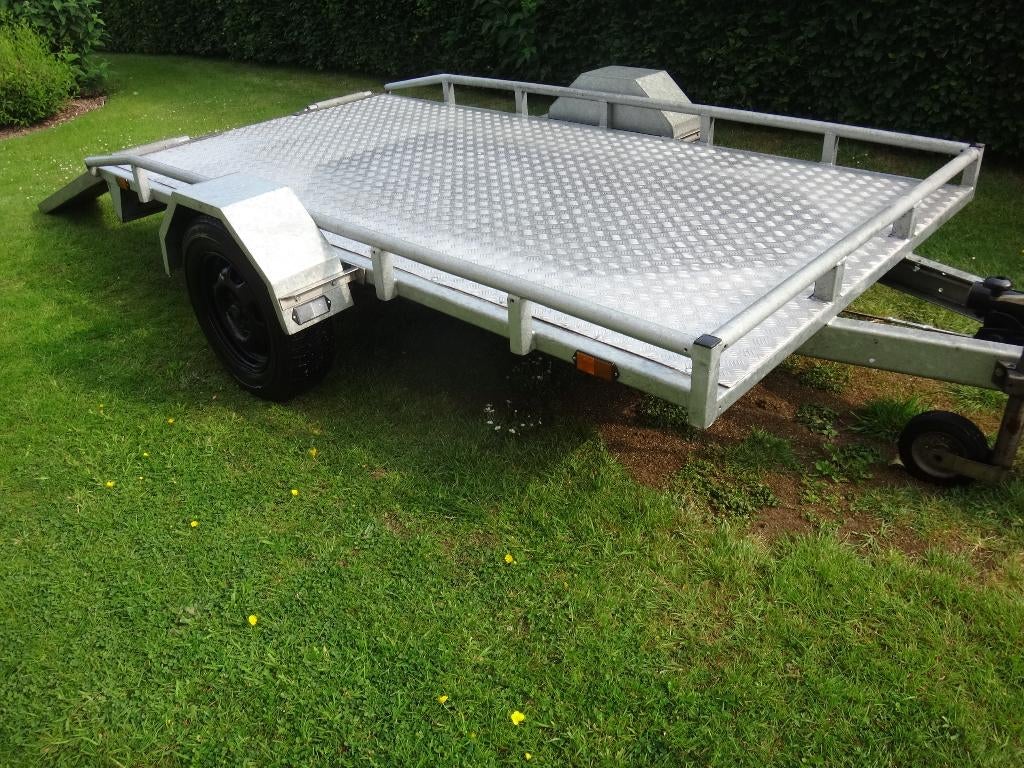 Remorque plateau, Enlèvement, Utilisé