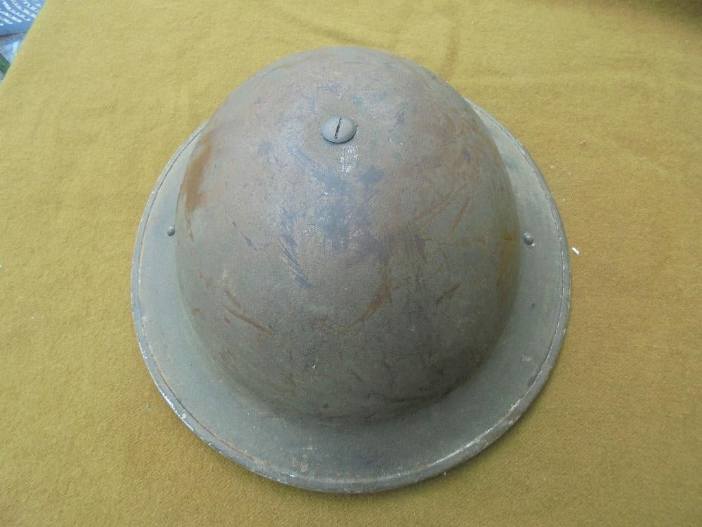 Belgisch/Engelse helm uit 1938, Verzamelen, Militaria | Tweede Wereldoorlog, Ophalen of Verzenden, Landmacht, Helm of Baret