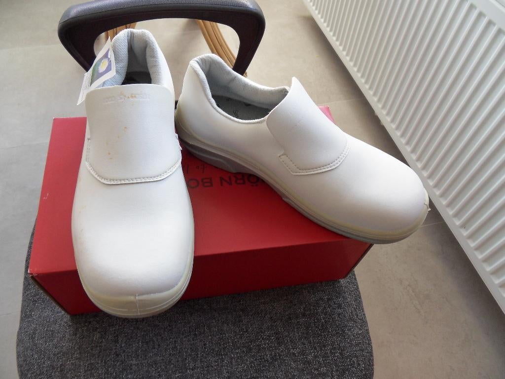 Veiligheidsschoenen voor in de keuken maat 42, Ophalen, Nieuw