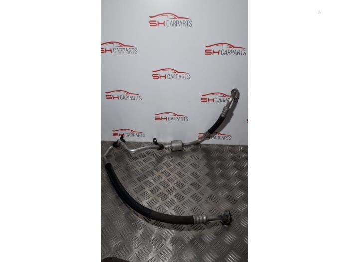 Tuyau clim d'un Renault Clio, Renault, -, 3 mois de garantie, Utilisé