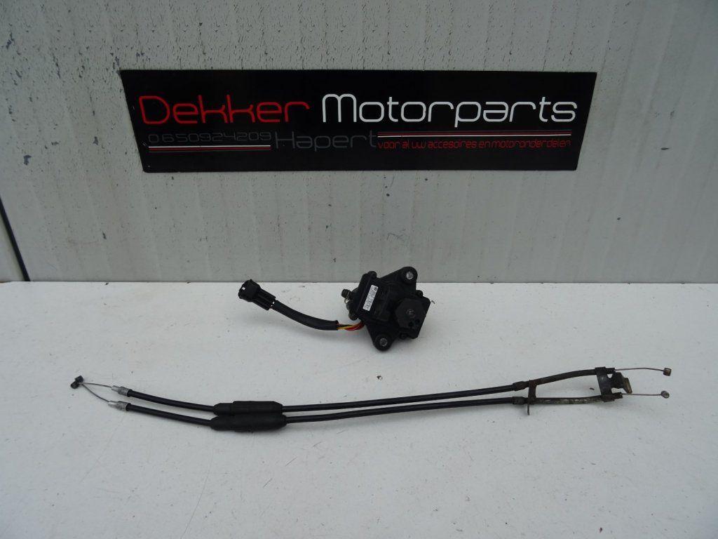 Servo Motor + Kabels Ducati 848 / 1098 / 1198 2007-2012, Gebruikt, -, -, Ophalen of Verzenden