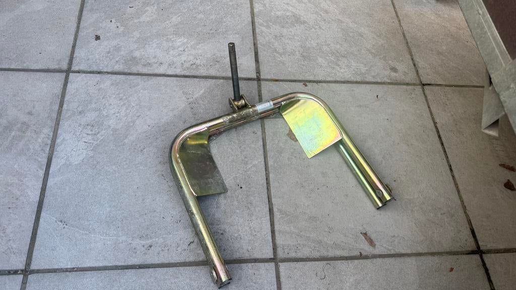 Rehausseur caravane ou camping car, Enlèvement, Comme neuf