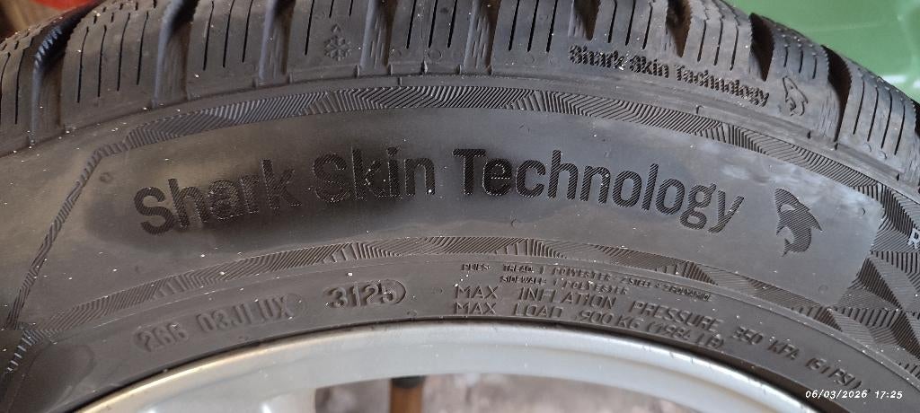 Kit hiver pour Ford Kuga 2021, Pneus et Jantes, Pneus hiver, Véhicule de tourisme, 18 pouces