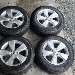 JANTES PNEUS VOLVO XC60, Autos : Pièces & Accessoires, Neuf, 4 Saisons, Enlèvement, 235 mm