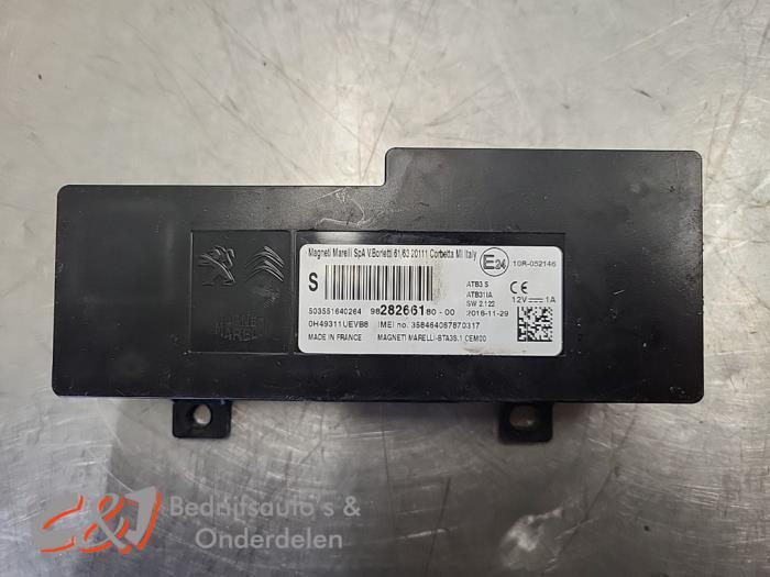 Telefoon Module van een Citroen Berlingo, Gebruikt, - 20
7903AG  Hoogeveen, Ophalen of Verzenden, -