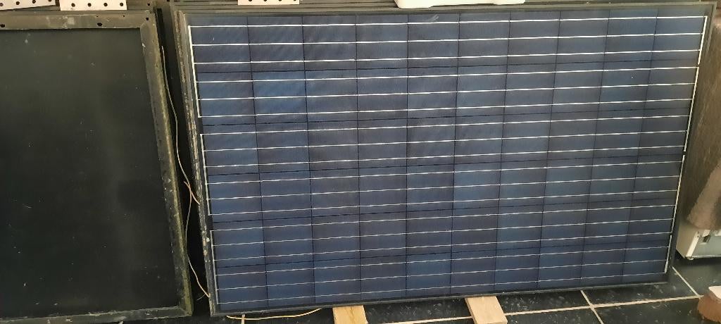 Panneaux photovoltaïque 230 w, Enlèvement, Utilisé, Panneau, 200 watts-crêtes ou plus