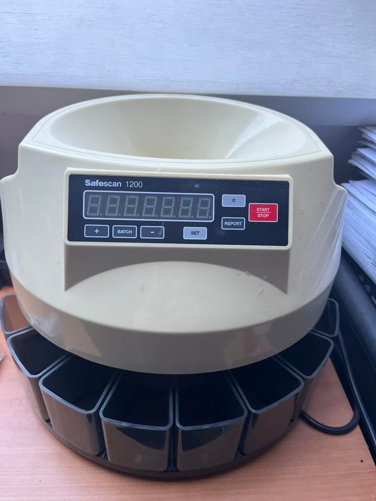 Compteuse trieuse de pièces de monnaie SAFESCAN 1200, Enlèvement ou Envoi, Trieuse ou Compteuse