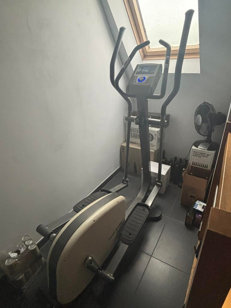 Tunturi crossrtrainer pure R 6.1, Enlèvement, Utilisé, Vélo elliptique