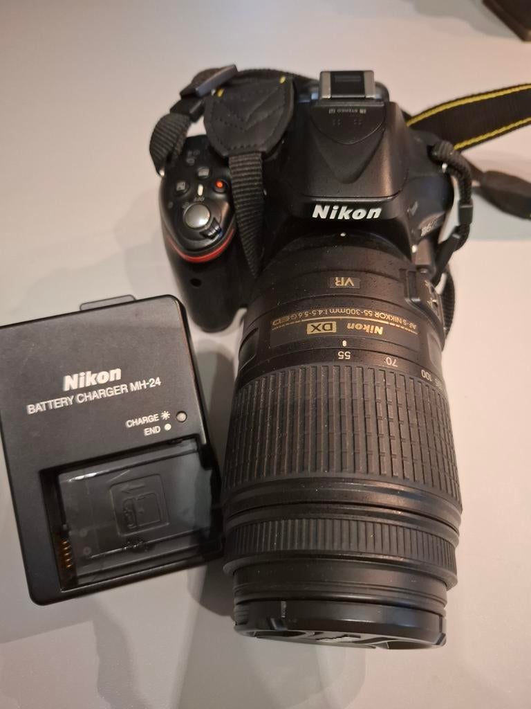 Nikon D5200 met lens 55-300 mm, Audio, Tv en Foto, Ophalen of Verzenden, Nikon