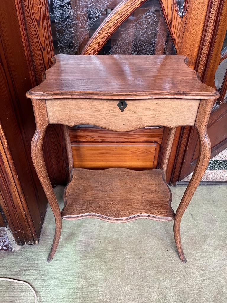 Ancien guéridon avec rangement sous plateau début XXe, Antiquités & Art, Enlèvement