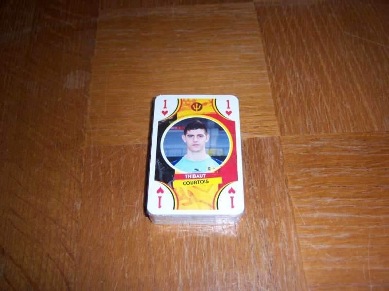 3 verschillende glazen + speelkaarten rode duivels, Verzamelen, Ophalen of Verzenden, Nieuw, Overige typen