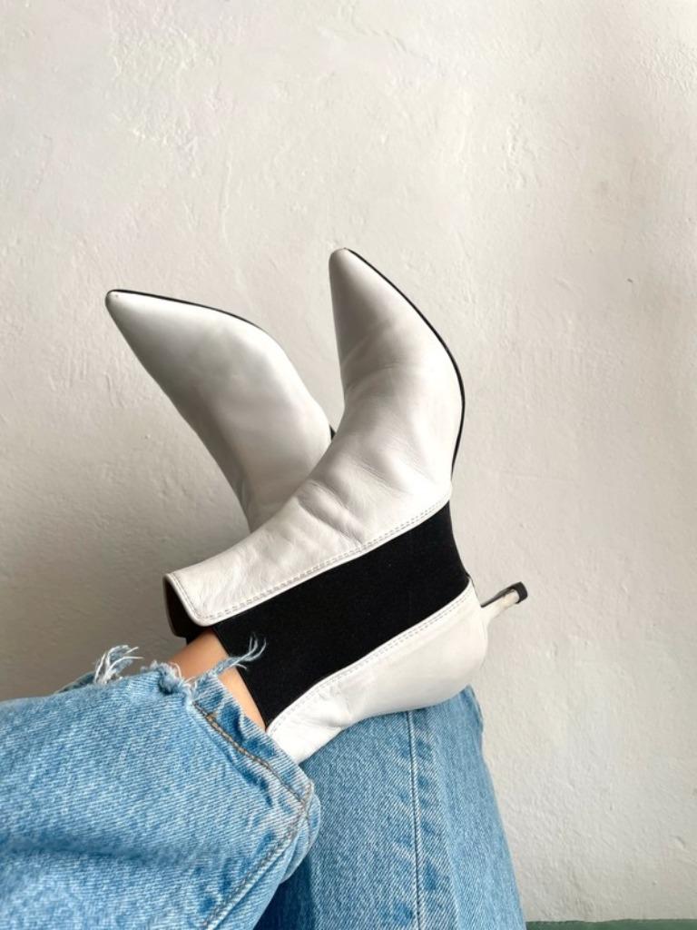 Livraison gratuite bottes point de fête en cuir blanc taille, Vêtements | Femmes, Comme neuf, Boots et Botinnes, Blanc, Envoi