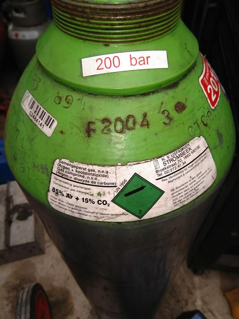 85% argon + 15% CO2-gasfles gevuld 40 kg