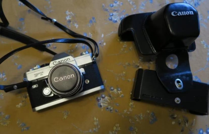 Canon FT QL + 3 objectifs + 2x convertisseur + boîtiers, Enlèvement ou Envoi, Comme neuf, Reflex miroir, Canon