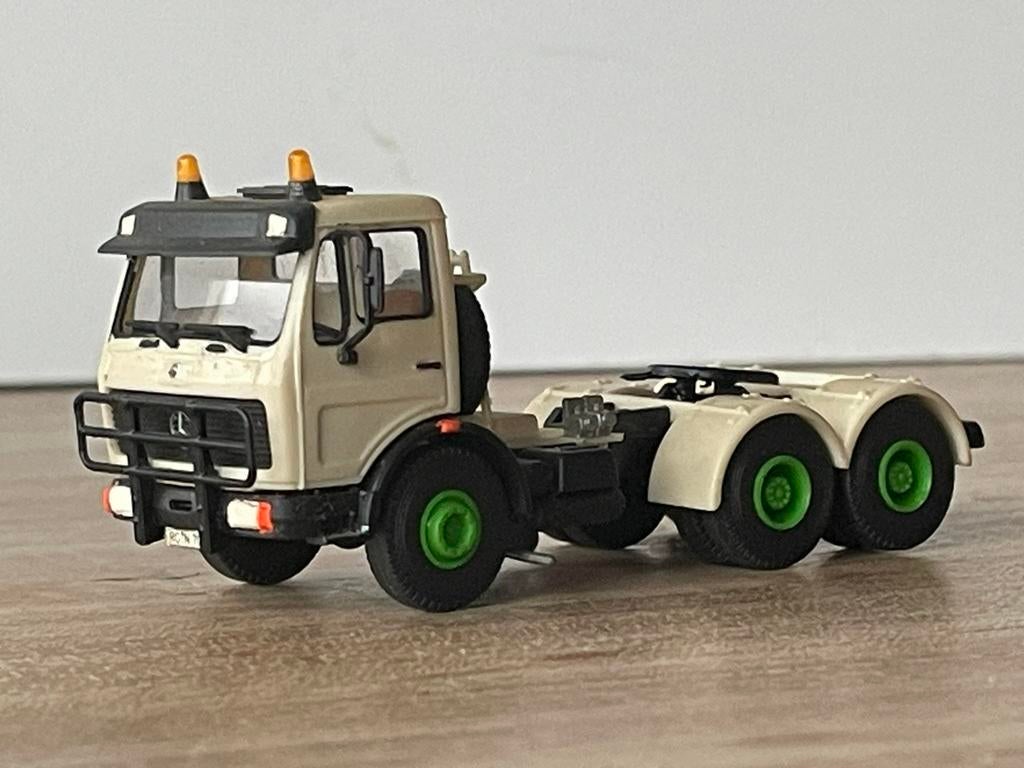 Herpa Kibri eigenbouw MB tandemas trekker 1/87, Ophalen of Verzenden, Zo goed als nieuw, Bus of Vrachtwagen, Herpa