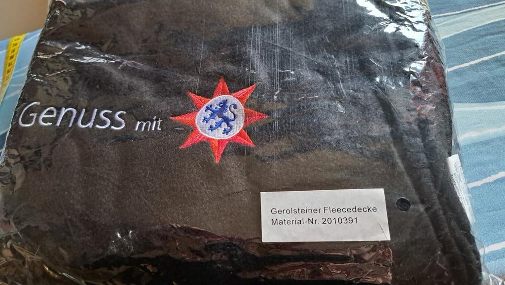 Fleece deken zwart - gerolsteiner, Ophalen of Verzenden, Zo goed als nieuw