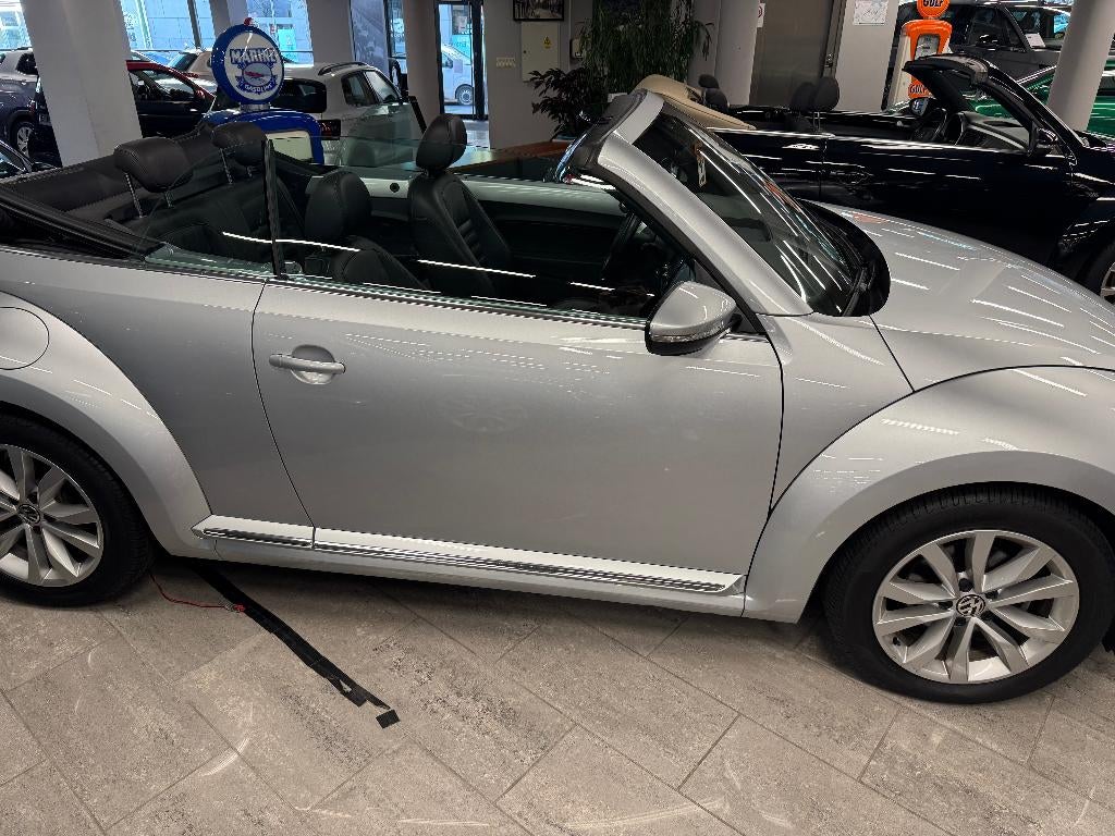 Volkswagen New Beetle gris argenté métallisé Cab 1.2 TSI, Autos, Volkswagen, Achat, Entreprise, Cabriolet, Coccinelle