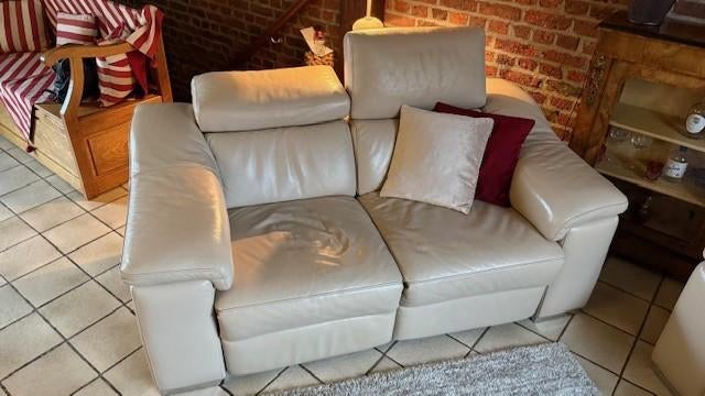 2 canapés de 2 places dont 1 avec relax électrique - TB état, 75 à 100 cm, 1 Divan électrique, Enlèvement, Utilisé