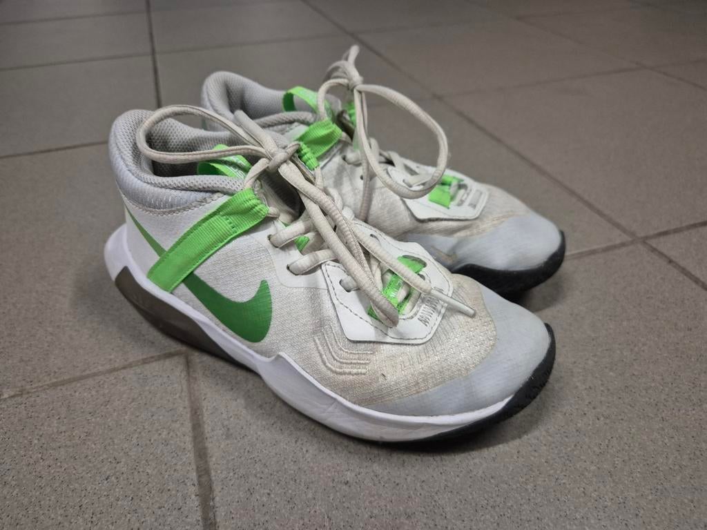 Basket schoenen Nike maat 34, Enlèvement ou Envoi, Utilisé, Chaussures