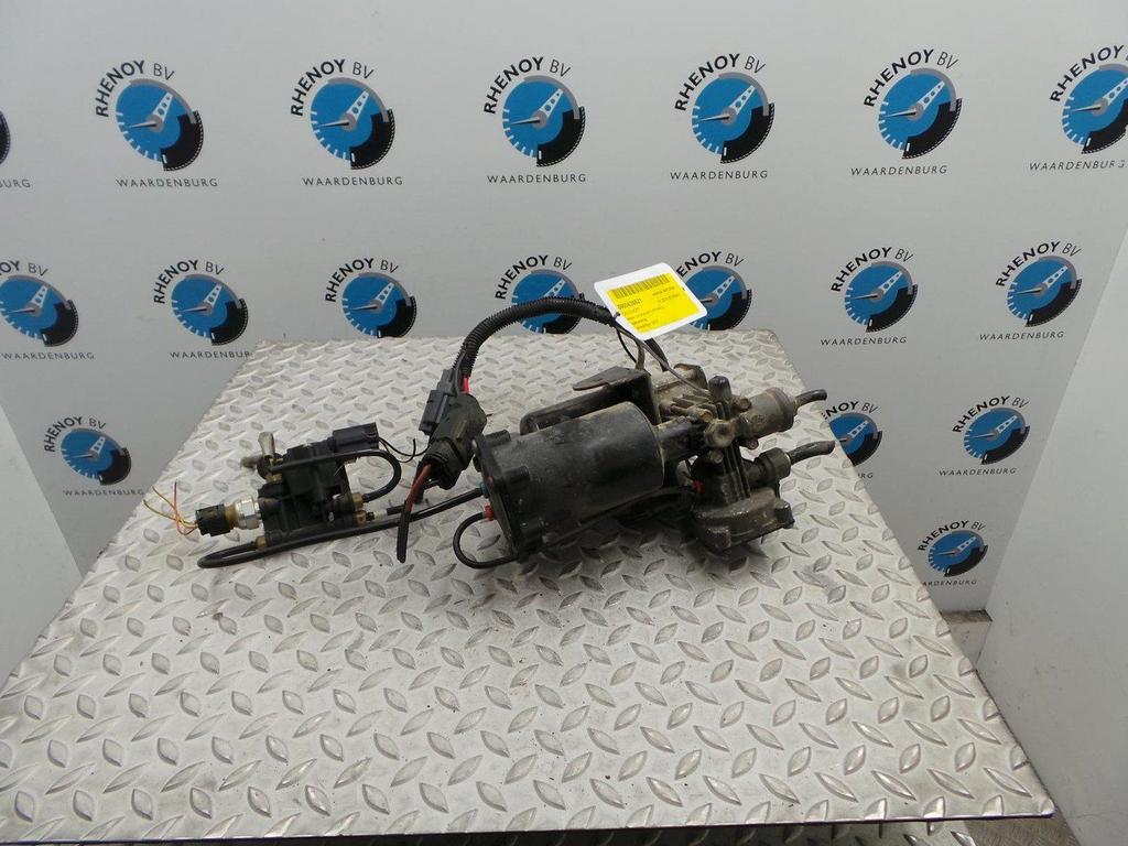LANDROVER DISCOVERY 3.0 SDV6 HSE COMPRESSOR LUCHTVERING 2010, Auto-onderdelen, Overige Auto-onderdelen, Gebruikt, ARN erkend, Stiba lid