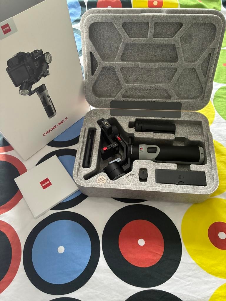 Zhiyun CRANE-M2 S (gimbal stabilisateur) – très peu utilisé, Ophalen, Zo goed als nieuw, Driepoot