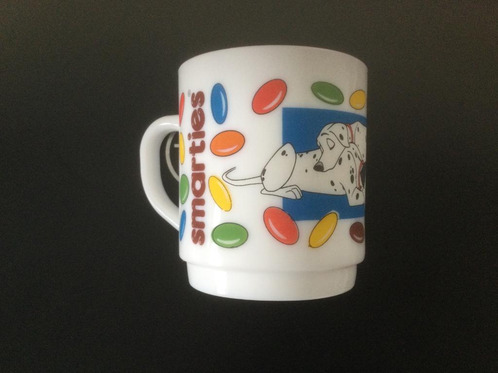 Tas kop mok Smarties Arcopal France Disney 101 Dalmatiërs, Verzamelen, Ophalen of Verzenden, Overige figuren, Zo goed als nieuw