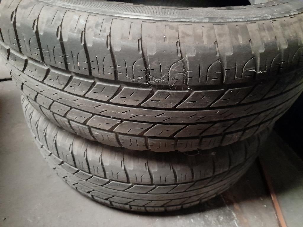 255/65R17 110H 2 Goodyear Wrangler pour 50€, Autos : Pièces & Accessoires, Pneus & Jantes, Enlèvement, Utilisé, Véhicule tout-terrain