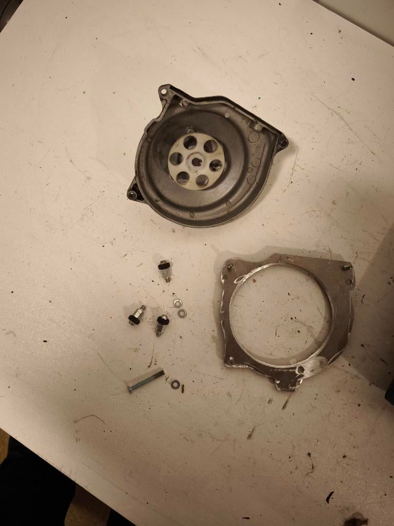 Waterpomp voor wallaroo of fox, Ophalen of Verzenden, Zo goed als nieuw