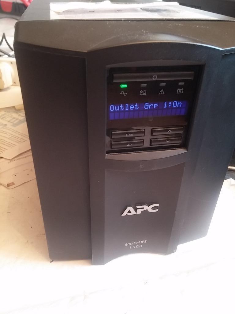 UPS APC SMT 1500VA/1000W-new bat-sinus-met/zonder NMC, Ophalen of Verzenden, Gebruikt