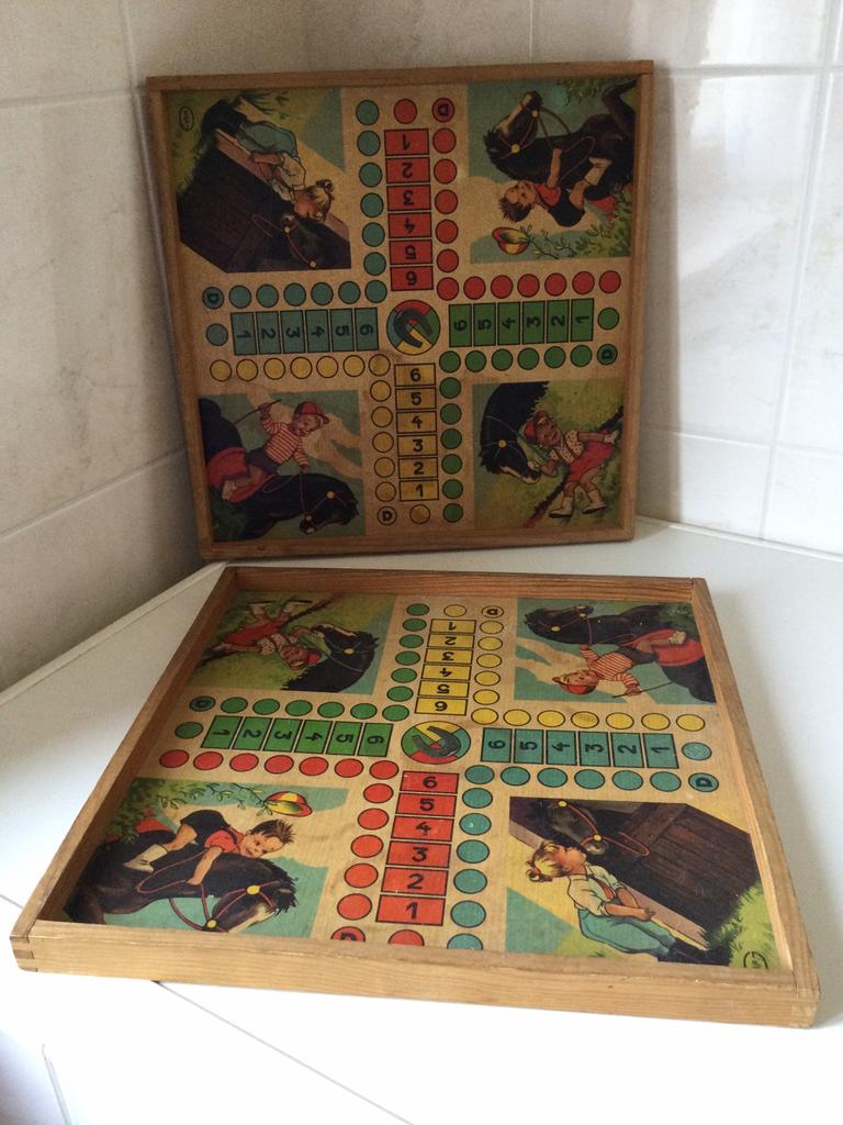 Vintage spelbord - paardenspel & ganzenspel, Ophalen of Verzenden