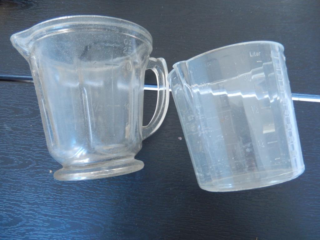 Een glazen maatbeker (andere is weg), Ophalen, Gebruikt