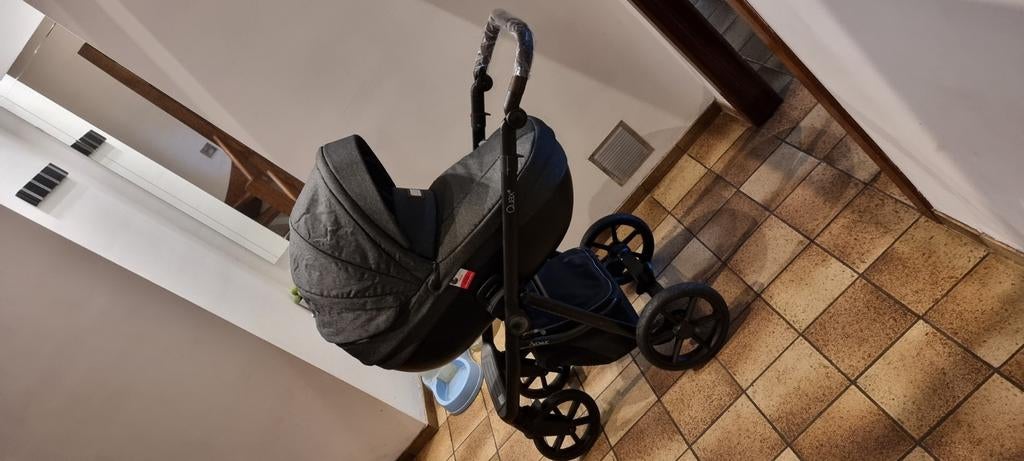 Quax Avenue kinderwagen met maxi-cosi adapters, Gebruikt, Verstelbare duwstang, Ophalen, Kinderwagen