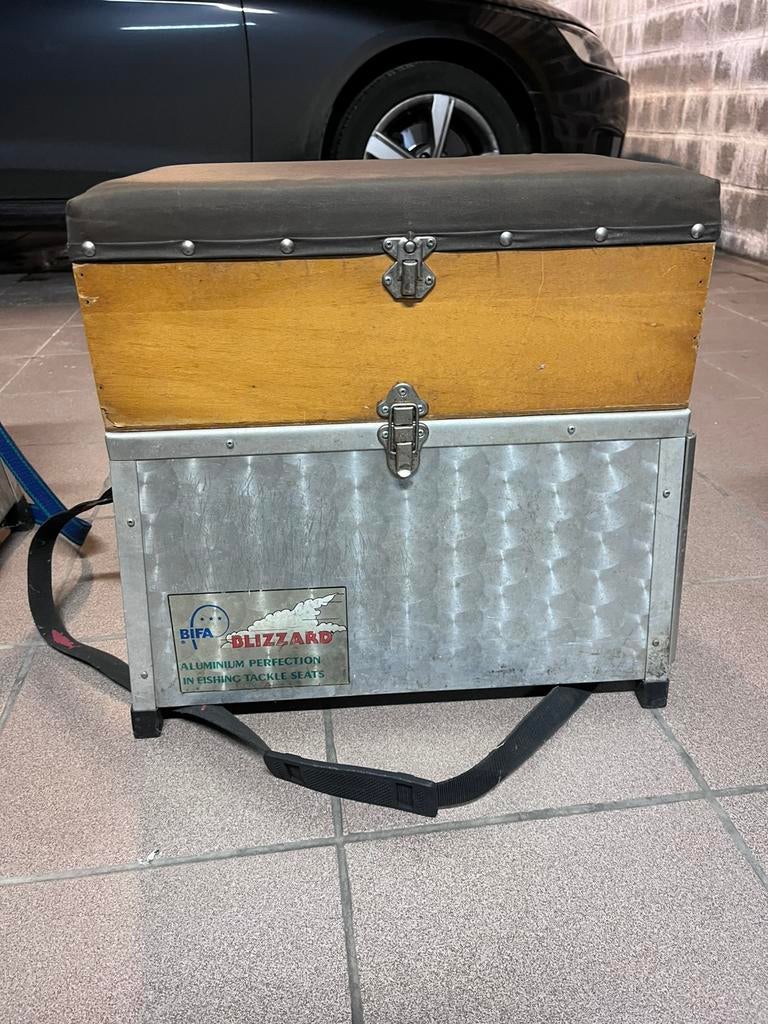 2 viskisten, Ophalen, Gebruikt