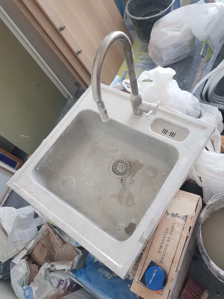 IKEA spoelbak met IKEA kraan (60 cm), Enlèvement, Utilisé, 50 à 100 cm