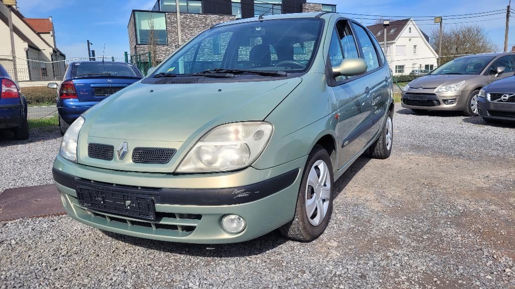 renault scenic 1.4i AL BLANCO GEKEURD ROOS FORM euro 4 2003, Auto's, Renault, Voorwielaandrijving, 4 cilinders, Bedrijf, Euro 4