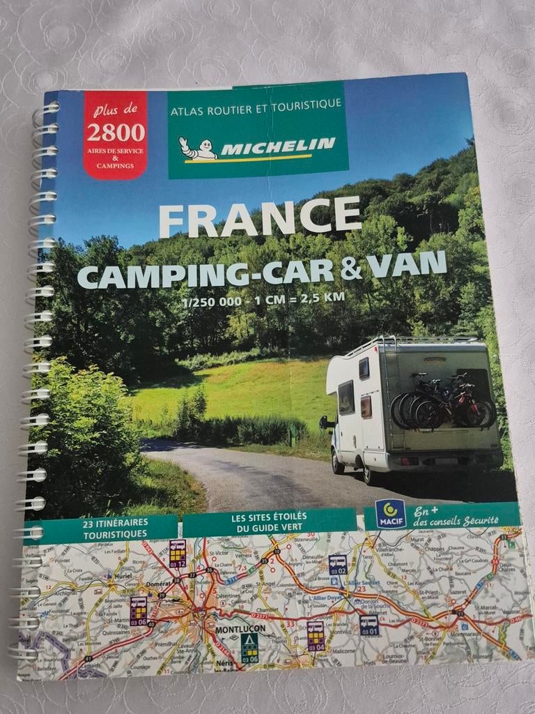 Michelin campingcar reisgids Nw, slechts 1x gebruikt, Boeken, Ophalen, Michelin