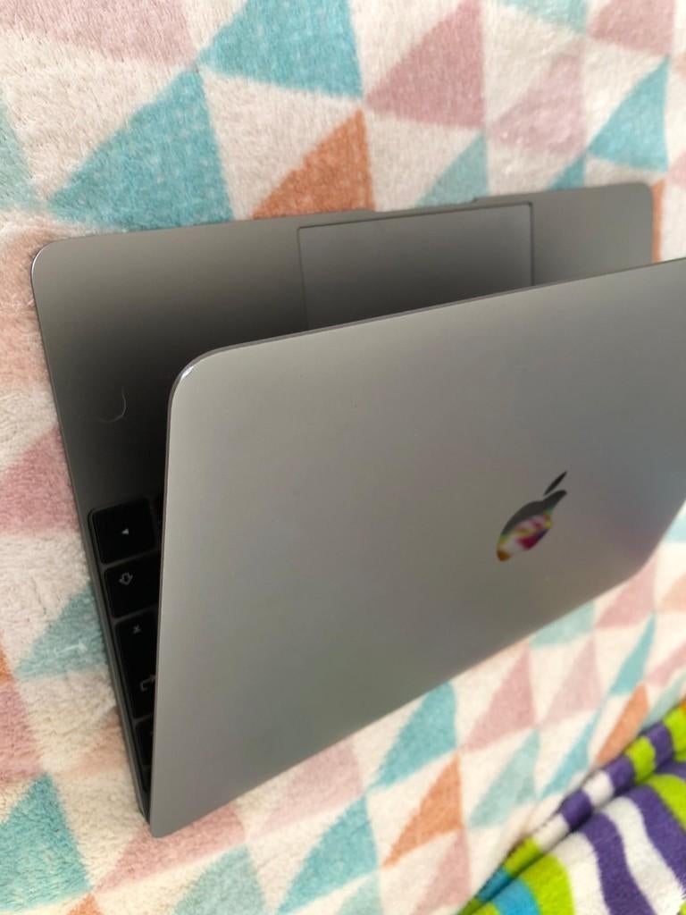 MacBook Retina 2017, Computers en Software, Apple Macbooks, Refurbished, MacBook, 12 inch, Minder dan 2 Ghz, 256 GB, 8 GB, Azerty