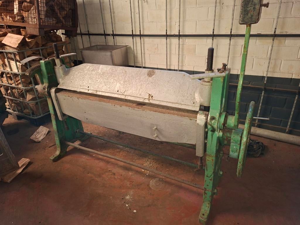 Plooibank manueel, Articles professionnels, Machines & Construction | Travail du métal, Enlèvement