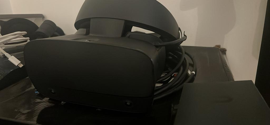 Oculus Rift S, Consoles de jeu & Jeux vidéo, Virtual Reality, Enlèvement, Comme neuf