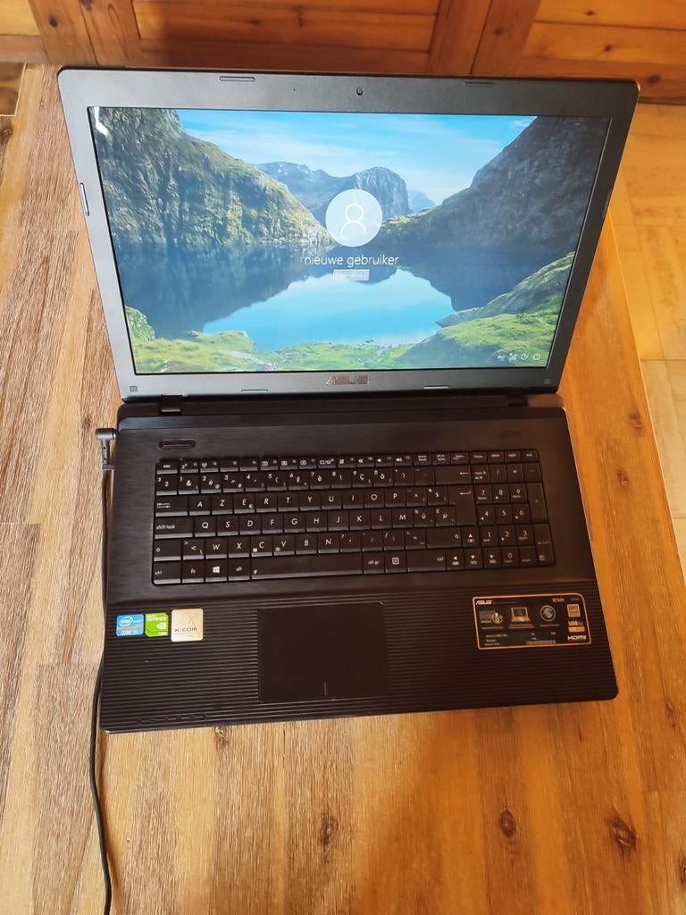 Asus 18 inch workstation laptop, Computers en Software, Windows Laptops, Ophalen, Met videokaart, 2 tot 3 Ghz, 8 GB
