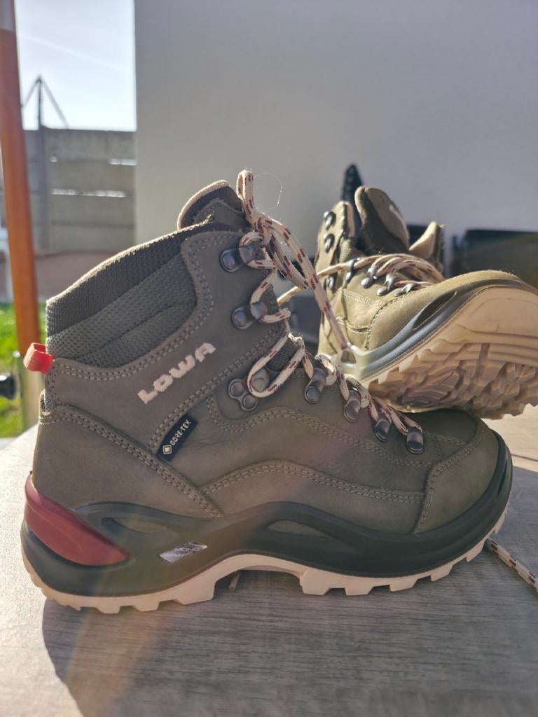 Lowa Renegade GTX Mid Dames Maat 37.5 - Topstaat!, Ophalen of Verzenden, Zo goed als nieuw, Schoenen