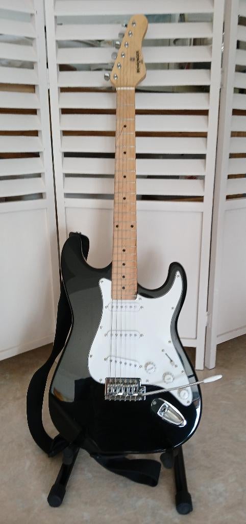 Guitare électrique avec amplificateur, Musique & Instruments, Instruments à corde | Guitares | Électriques, Enlèvement, Utilisé