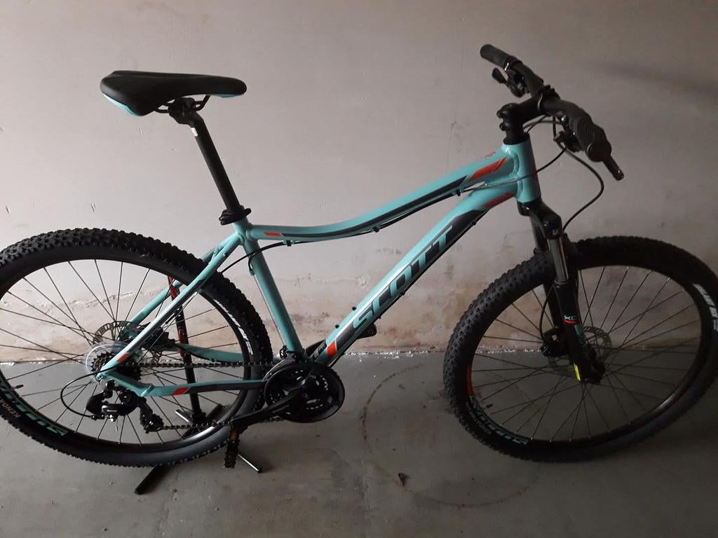 Mtb scott contessa voor vrouwen, Enlèvement