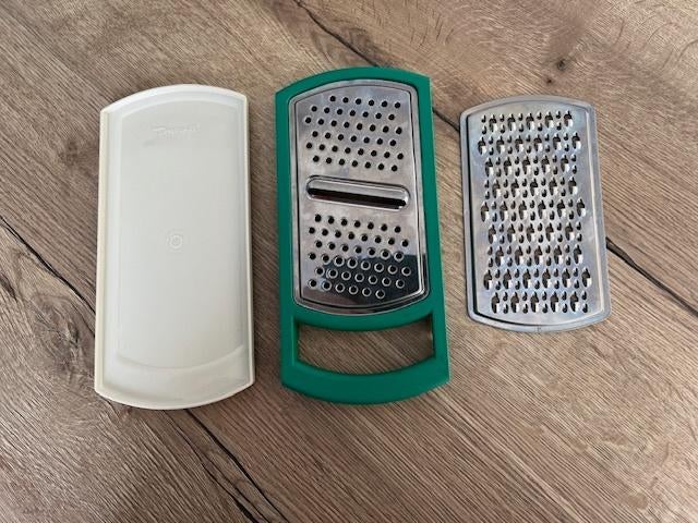 Rasp / Tupperware, Huis en Inrichting, Keuken | Tupperware, Zo goed als nieuw, Overige typen, Groen, Ophalen of Verzenden