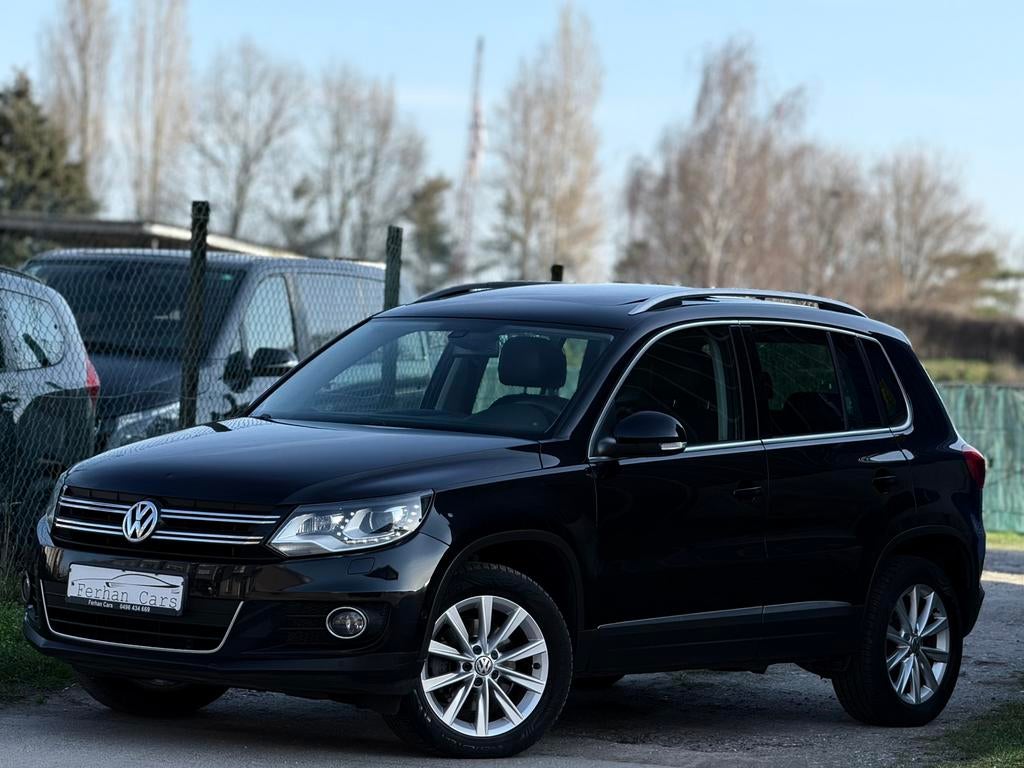 Volkswagen Tiguan 1.4 TSI • GPS • LED • Panoramadak, 4 cilinders, Zwart, Leder, 5 deurs